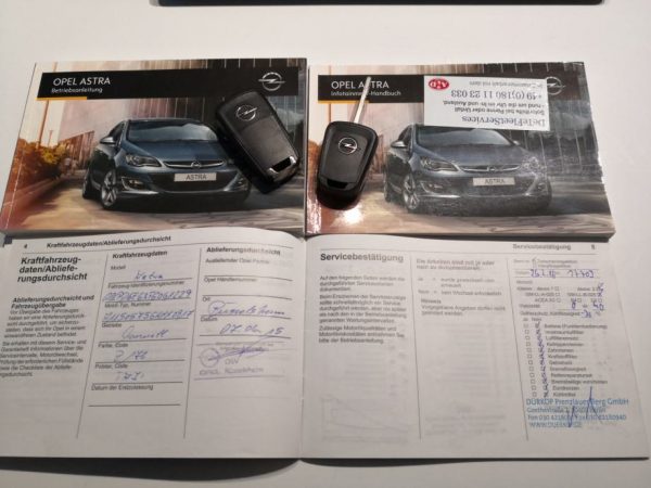 Opel Astra J 1.6 CDTI 110, Euro 6, Navi, Zimski paket, PDC, Servisna