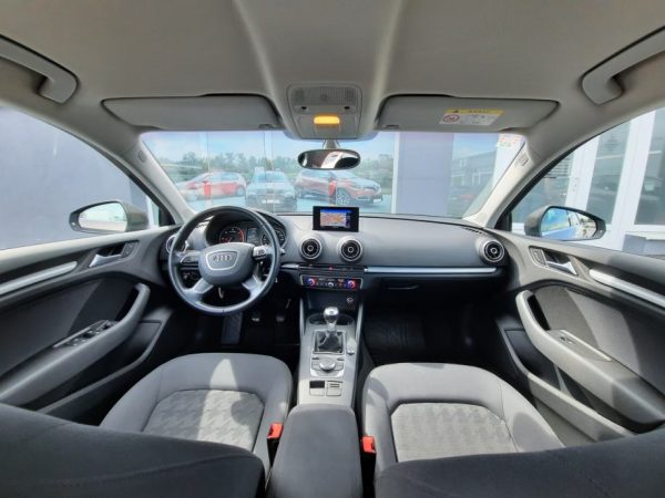 Audi A3 1,6 TDI 110KS, Limuzina, Veliki servis, Garancija, Reg 8/2021