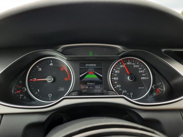 Audi A4 Avant 2,0 130 KW, S-Tronic, Quattro, Panorama, 2x ALU, HR AUTO