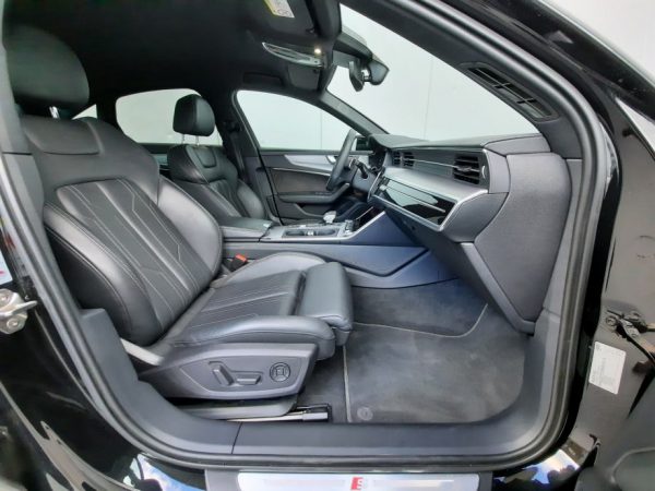 Audi A6 50 TDI, 2x S Line, Zračni ovjes, Zakretni kotači, Matrix, PDV