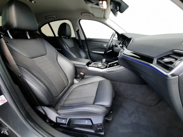 BMW 320d 190 ks, Sportline, M unutrašnjost, Bmw jamstvo 2/2023