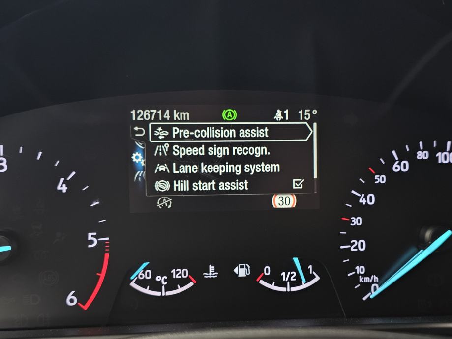 ford-focus-sw-1.5-tdci-120-ks-hr-navi-winter-paket-premium-jamstvo-slika-232028567 Ford Focus SW 1,5 TDCI 120 KS, HR NAVI, WINTER PAKET, PREMIUM JAMSTVO