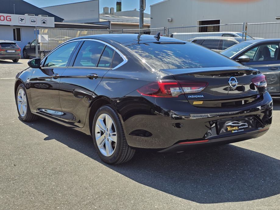 Opel Insignia 1,6 CDTI 136 KS, WINTER, KAMERA, KEYLESS, NIJE UVOZ, JAMSTVO
