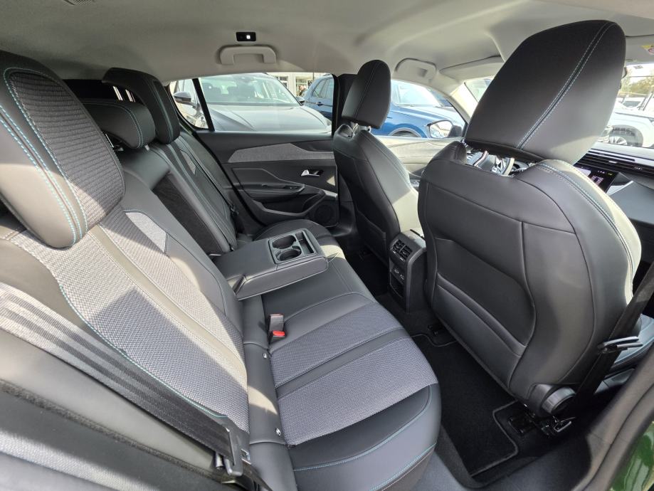 peugeot-308-130-ks-allure-winter-kamera-keyless-jamstvo-nije-uvoz-slika-261340363 Peugeot 308 130 KS ALLURE, WINTER, KAMERA, KEYLESS, JAMSTVO, NIJE UVOZ