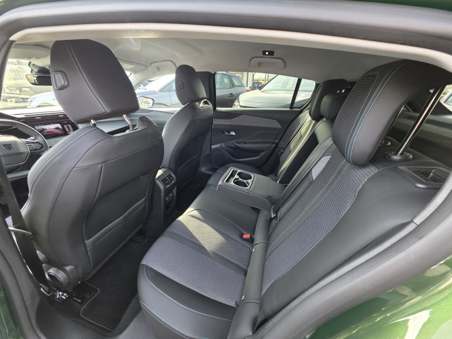 peugeot-308-130-ks-allure-winter-kamera-keyless-jamstvo-nije-uvoz-slika-261340385 Peugeot 308 130 KS ALLURE, WINTER, KAMERA, KEYLESS, JAMSTVO, NIJE UVOZ