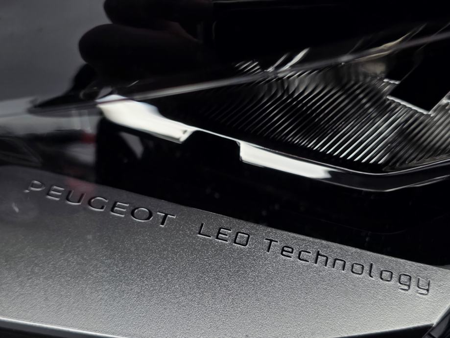 peugeot-3008-at8-1.5-hdi-130-ks-kamera-virtual-led-jamstvo-car-v-slika-269001669 Peugeot 3008 AT8 1,5 HDI 130 KS, KAMERA, VIRTUAL, LED, JAMSTVO, CAR V.
