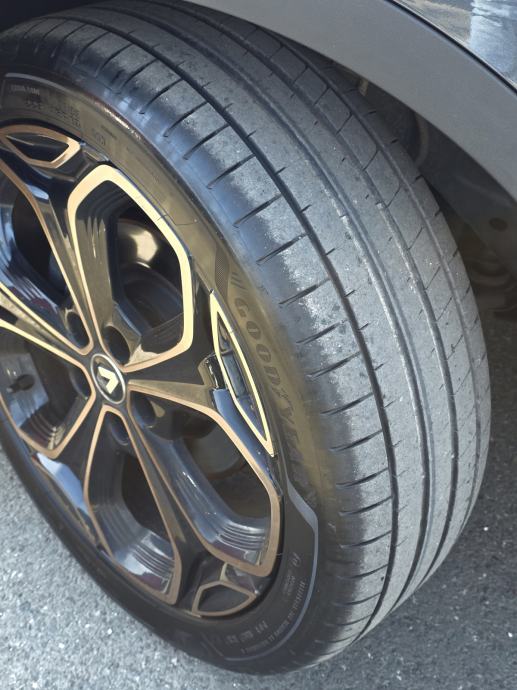 renault-kadjar-tce-160-edc-black-edit-bose-winter-hr-auto-jamstvo-slika-271667801 Renault Kadjar TCE 160 EDC, BLACK EDIT, BOSE, WINTER, HR AUTO, JAMSTVO