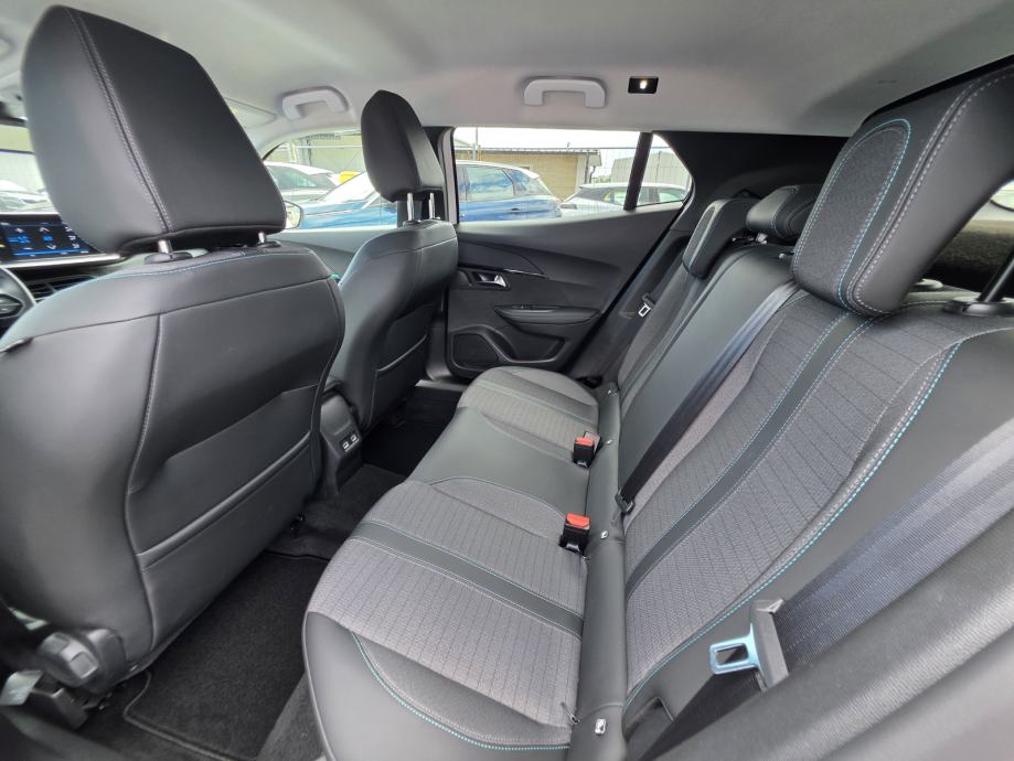 peugeot-2008-1.5-bluehdi-110-ks-allure-keyless-alu-17-car-vertical-slika-280858832 Peugeot 2008 1,5 BlueHDi 110 KS, ALLURE, KEYLESS, ALU 17, CAR VERTICAL
