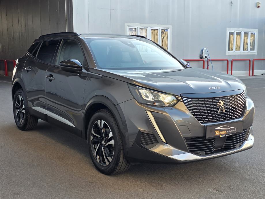 peugeot-2008-eat8-1.2-130-ks-allure-kamera-3d-virtual-sat-jamstvo-slika-284943751 Peugeot 2008 EAT8 1,2 130 KS, ALLURE, KAMERA, 3D VIRTUAL SAT, JAMSTVO