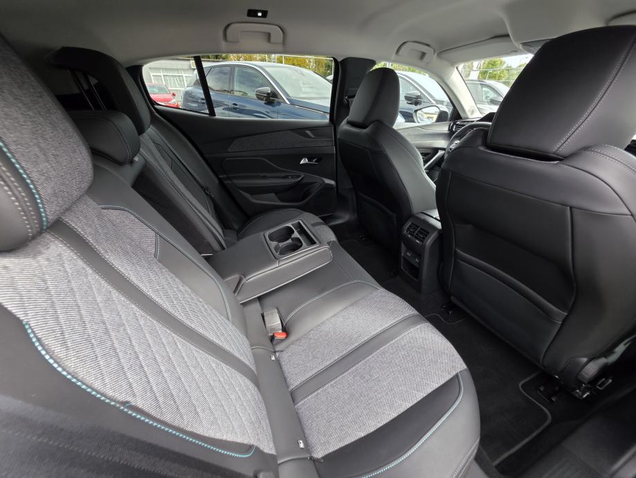 peugeot-408-eat8-1.6-phev-180-ks-allure-jamstvo-pdv-car-vertical-slika-286105911 Peugeot 408 Plug in Hybrid 180 KS, ALLURE, JAMSTVO, PDV, CAR VERTICAL